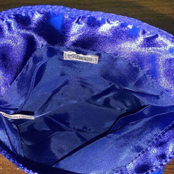 NWT Charming Charlie Blue Camo Foldable Sequins Clutch - Picture 7 of 8